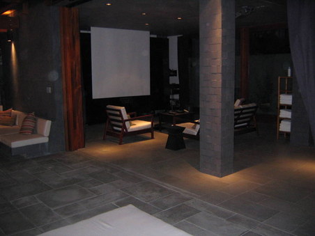 Enlarge photo 121