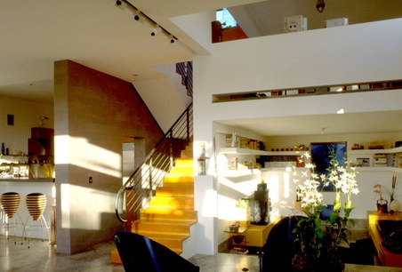 Enlarge photo 96