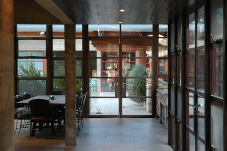 Enlarge photo 56
