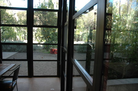 Enlarge photo 69