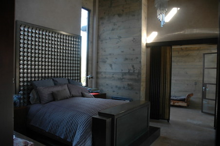 Enlarge photo 106