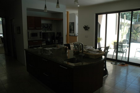Enlarge photo 17