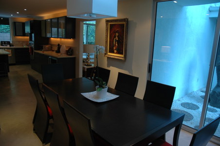Enlarge photo 40
