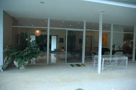 Enlarge photo 2