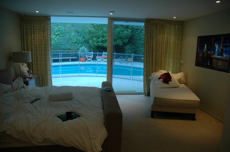 Enlarge photo 58