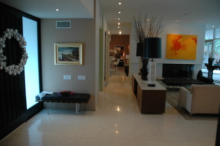 Enlarge photo 76