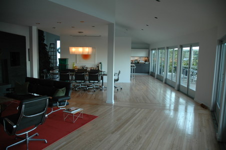 Enlarge photo 49