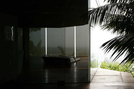 Enlarge photo 76