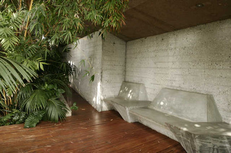 Enlarge photo 77
