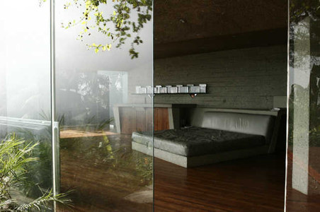Enlarge photo 97