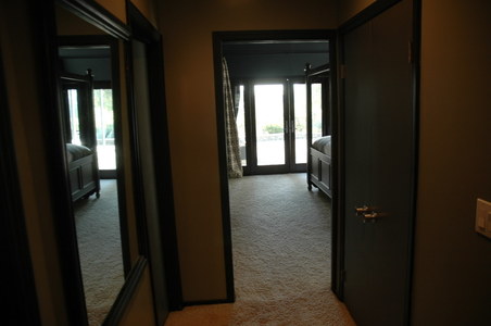 Enlarge photo 32