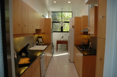 Enlarge photo 47
