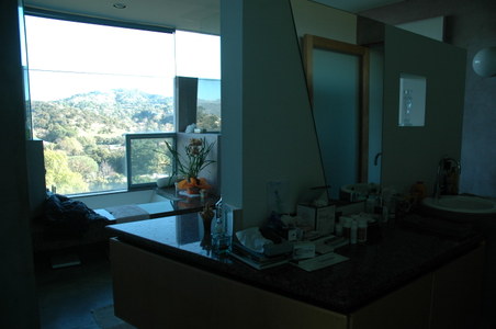 Enlarge photo 38