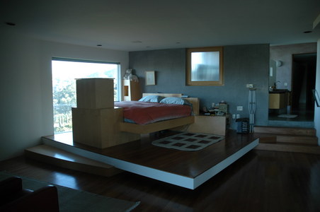 Enlarge photo 44