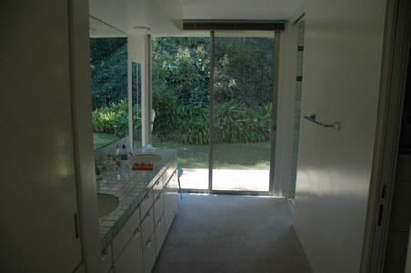 Enlarge photo 53