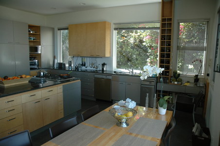 Enlarge photo 46