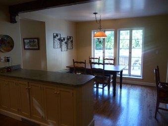Enlarge photo 23