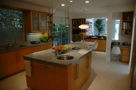 Enlarge photo 32