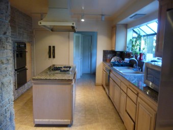 Enlarge photo 17