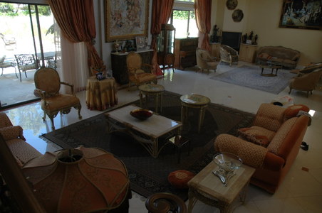 Enlarge photo 12
