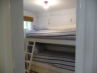 Enlarge photo 36