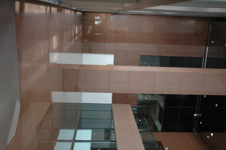 Enlarge photo 79