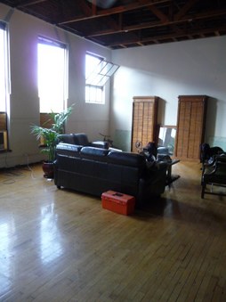 Enlarge photo 19
