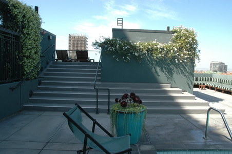 Enlarge photo 24