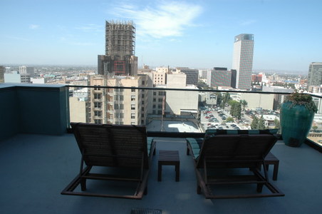 Enlarge photo 32