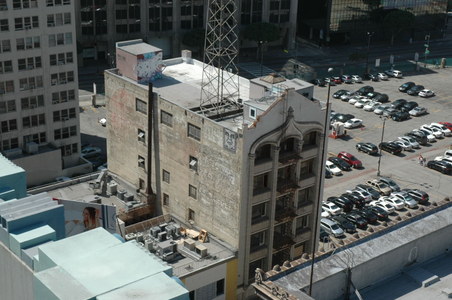 Enlarge photo 35