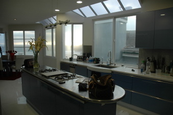 Enlarge photo 23