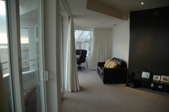 Enlarge photo 59