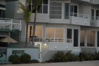 Enlarge photo 118