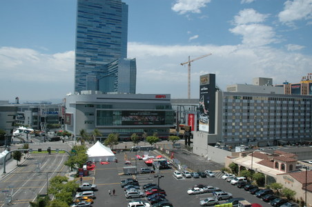 Enlarge photo 16