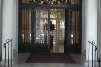 Enlarge photo 49