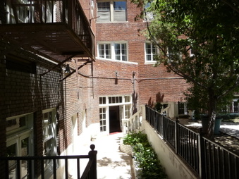 Enlarge photo 37