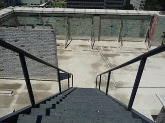 Enlarge photo 19