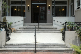 Enlarge photo 46