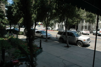 Enlarge photo 13