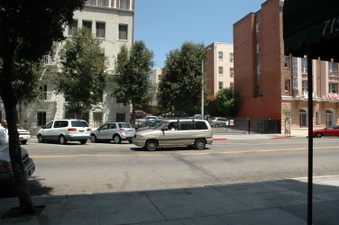 Enlarge photo 33