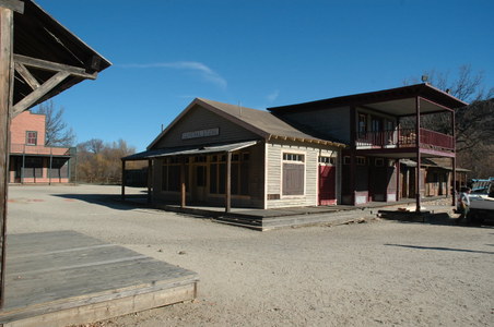 Enlarge photo 69