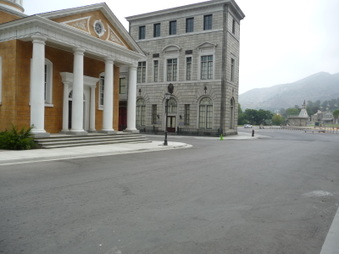 Enlarge photo 77