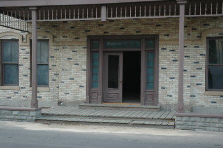 Enlarge photo 2