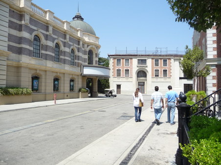 Enlarge photo 117
