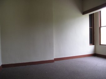 Enlarge photo 58