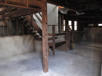 Enlarge photo 16