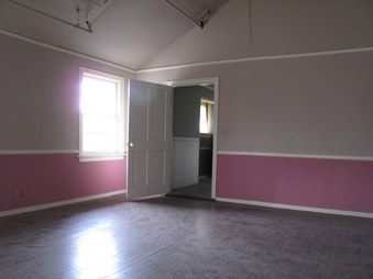 Enlarge photo 56