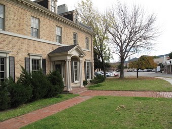 Enlarge photo 38