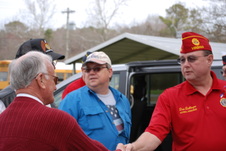 Dan Dellinger meets members of New Post