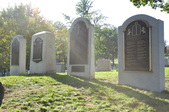Enlarge photo 210